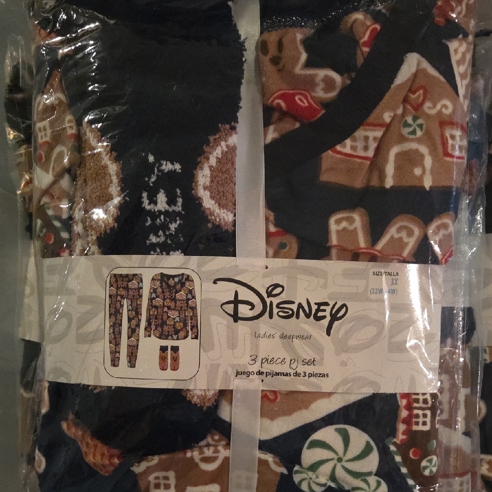 Disney Festive Gingerbread Pajama Set - Black and Brown